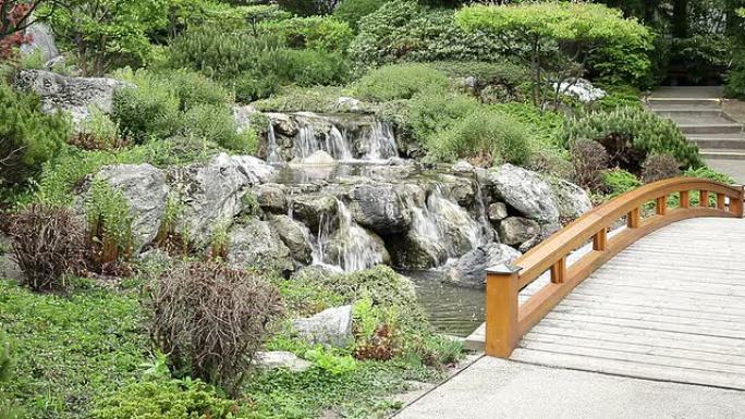 带桥的日本花园小泉石拱桥公园绿化