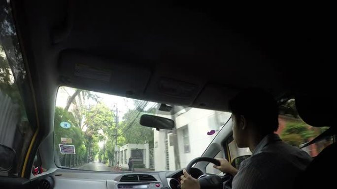 在车内行驶东南亚国家曼谷司机打车驾车