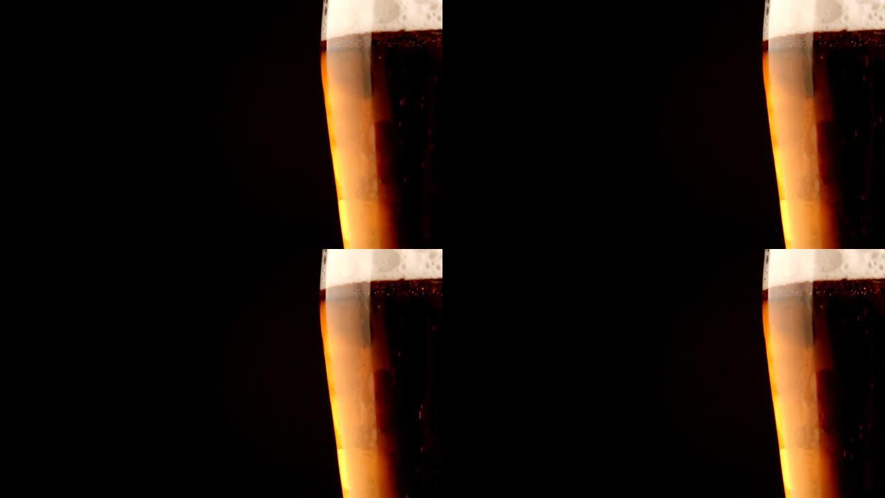 玻璃杯里有啤酒泡啤酒广告饮酒酒