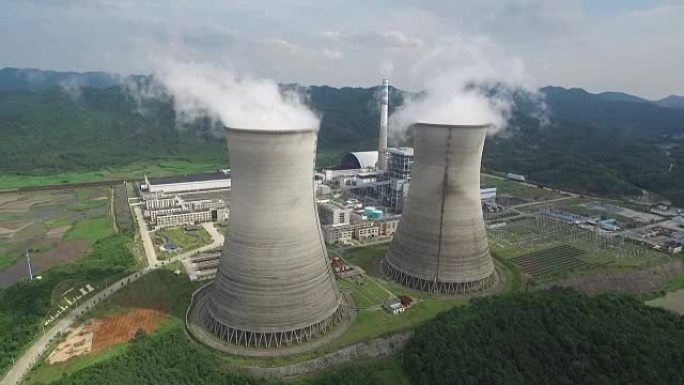 中国的燃煤电厂大气航拍城市经济