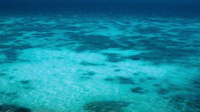 蓝色海面蔚蓝海岸海面