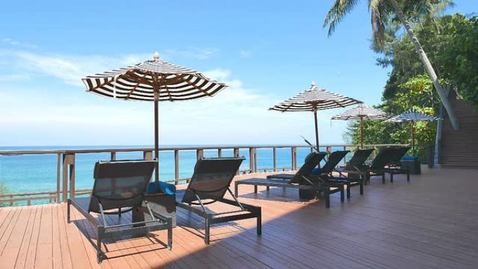 高清雨伞和台球椅