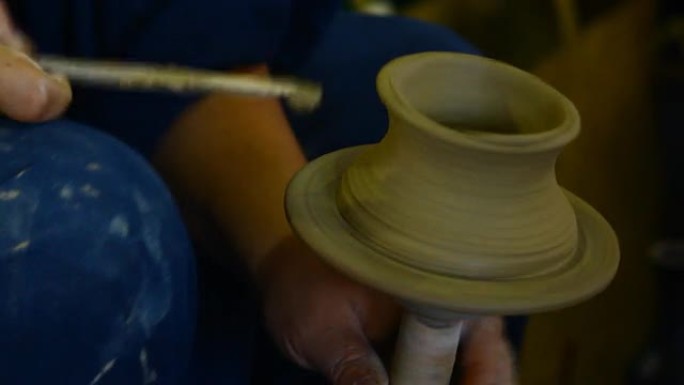 泰国陶器手工艺人过程泥土宣传精细