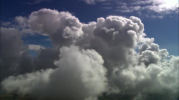 多塞特郡上空的云层-鸟瞰图-英格兰，多塞特郡，西多塞特郡，英国