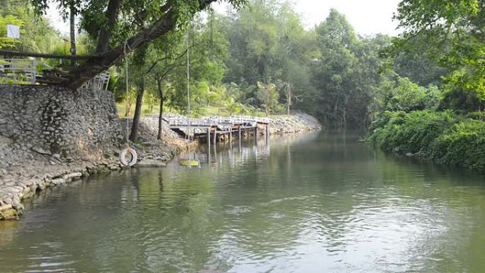 水轮与清流