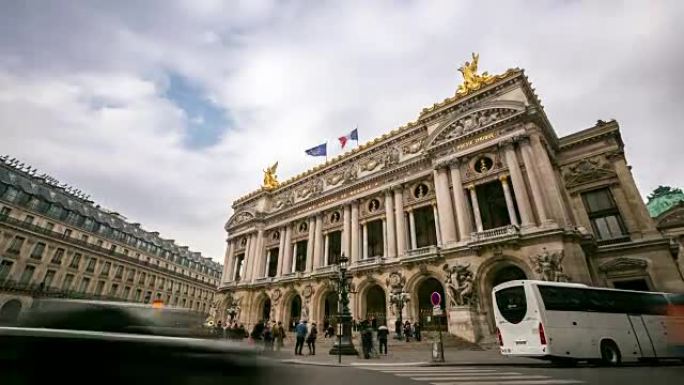 4k延时: 巴黎歌剧院拥挤的行人