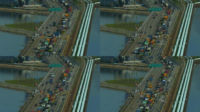 新加坡堤道大桥繁忙交通的时间流逝