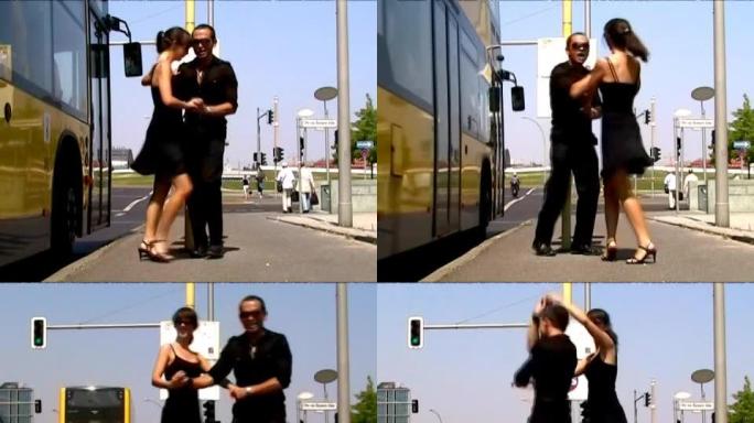 等公共汽车公共汽车车站跳舞