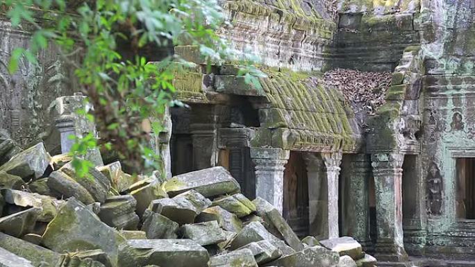 柬埔寨吴哥窟一座寺庙的大门