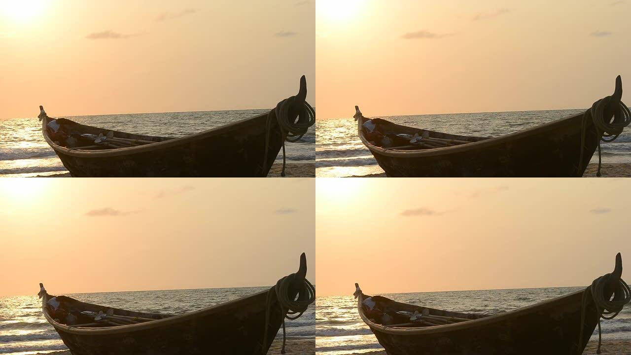 大海与日落海边竹筏