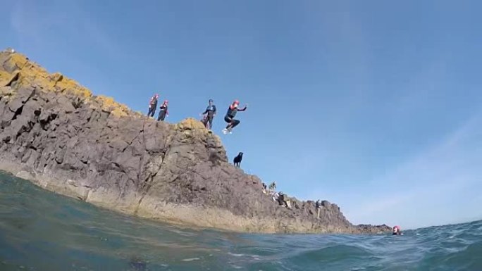 海上跳跃!