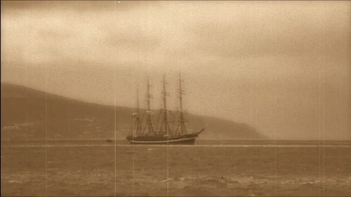 靠岸的老帆船 -- 风格化的老电影