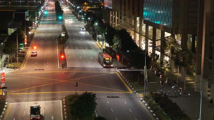 新加坡城市夜间的延时交通