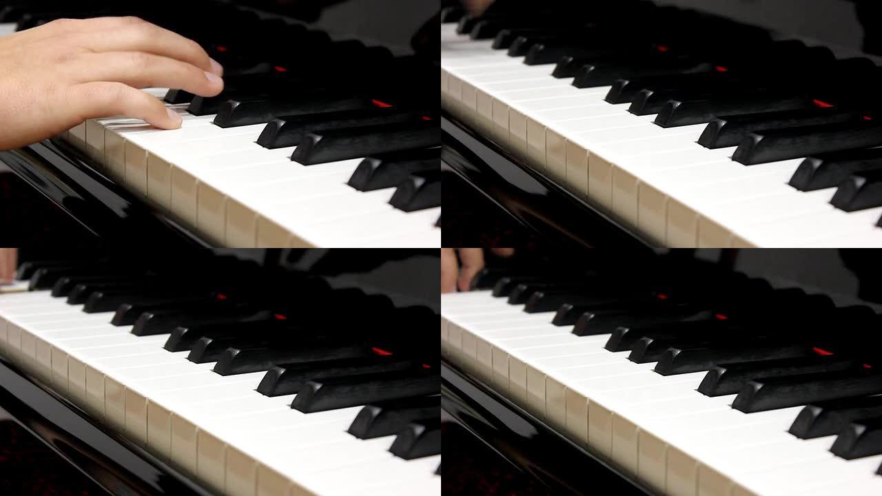 钢琴演奏家（HD）