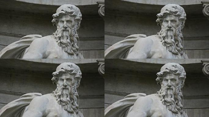 在罗马特莱维喷泉的海王星雕像的视频剪辑