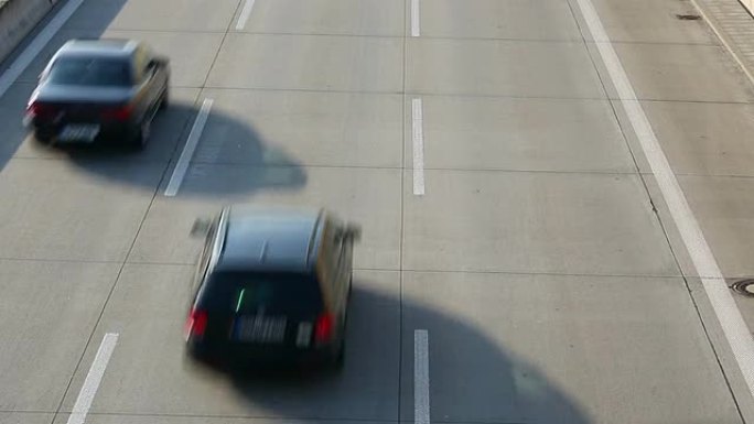 德国高速公路流动车行驶车