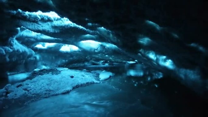 高清延时: 冰岛的冰洞