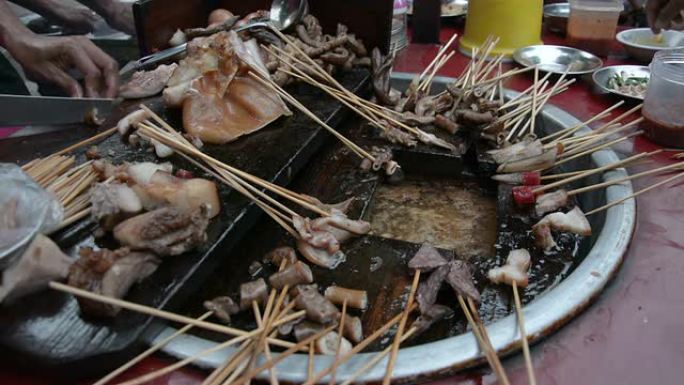 猪尾-myanmar street food在仰光,缅甸