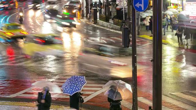 高清延时：行人在涩谷穿过，黄昏时下雨