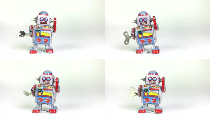 两个复古的锡制玩具机器人