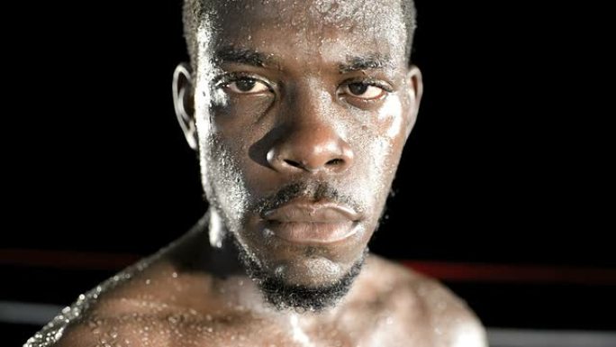 汗流浃背的拳击手外国运动员非洲男人大汗淋