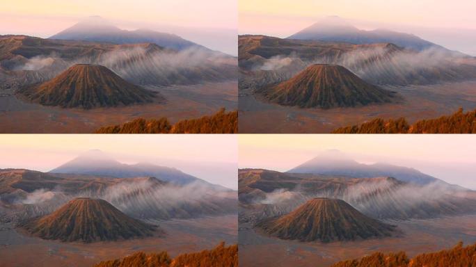 苏美鲁和布罗莫山苏美鲁和布罗莫山火山