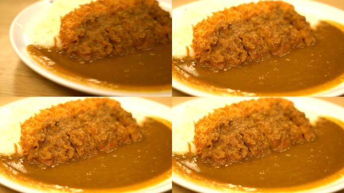 咖喱猪肉配米饭-日式食品