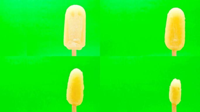 冰淇淋融化绿色屏幕上的延时