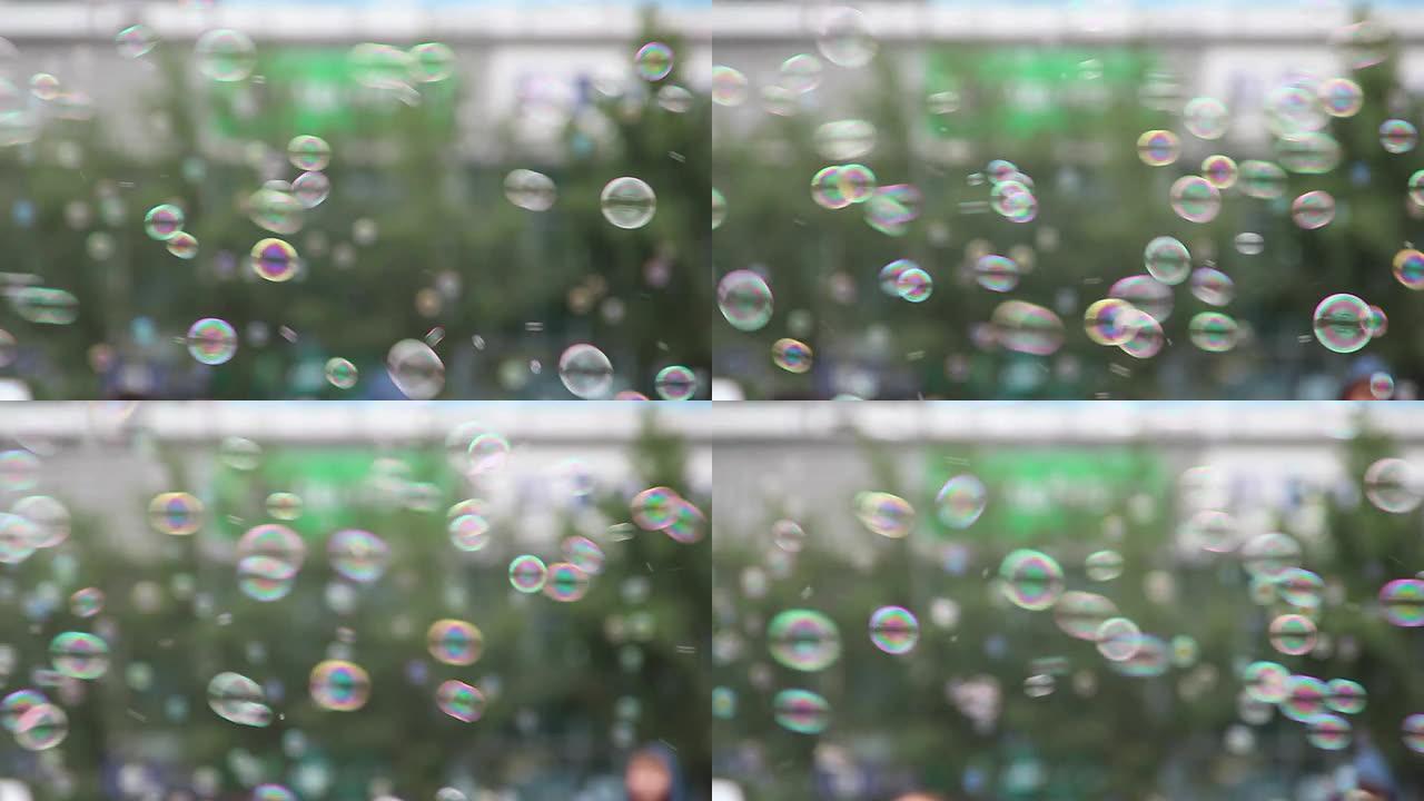 肥皂泡（Soap Bubbles）