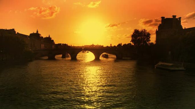 塞纳河上的日落夕阳景色城市发展