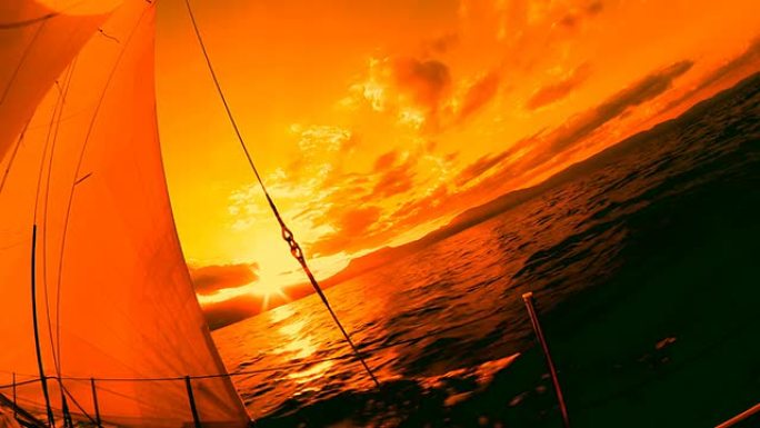 帆船赛和美丽的日落