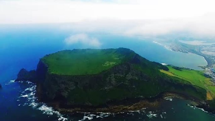 济州岛城山Ilchulbong (联合国教科文组织世界遗产) 的天线