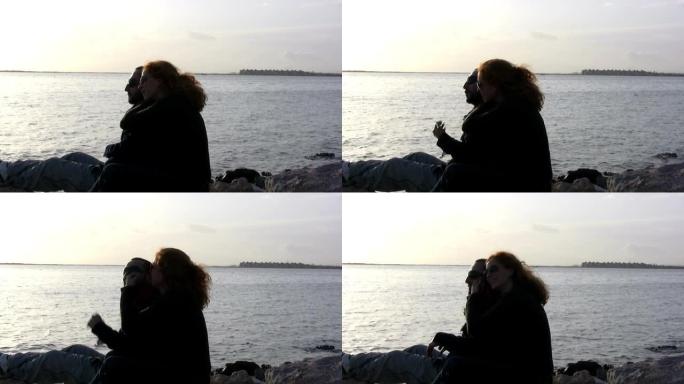 日落日落外国人海边看海