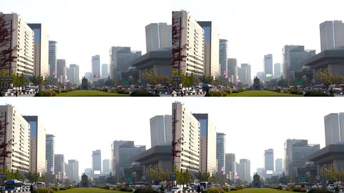 首尔市光化门广场的市景