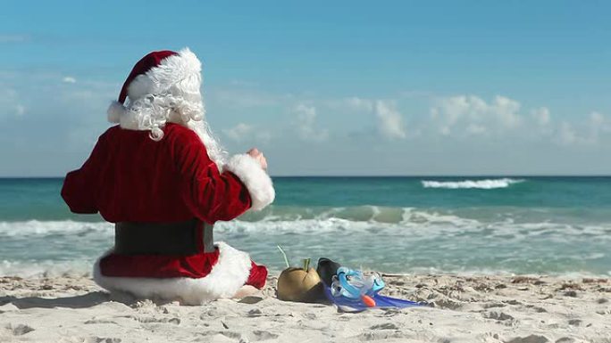 疯狂的圣诞老人海滩
