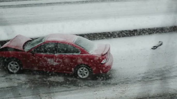 暴雪中的冬季驾驶暴雪中的冬季驾驶下车下雨