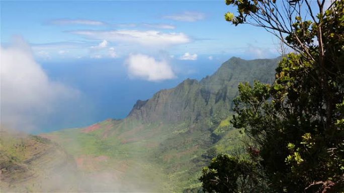 夏威夷考艾岛纳帕利海岸州立公园卡拉劳山谷和了望台