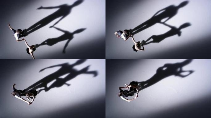 SLO MO CS花样滑冰对鞠躬