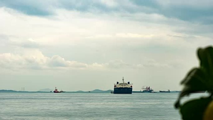 延时: 港岛远洋货柜船的景色