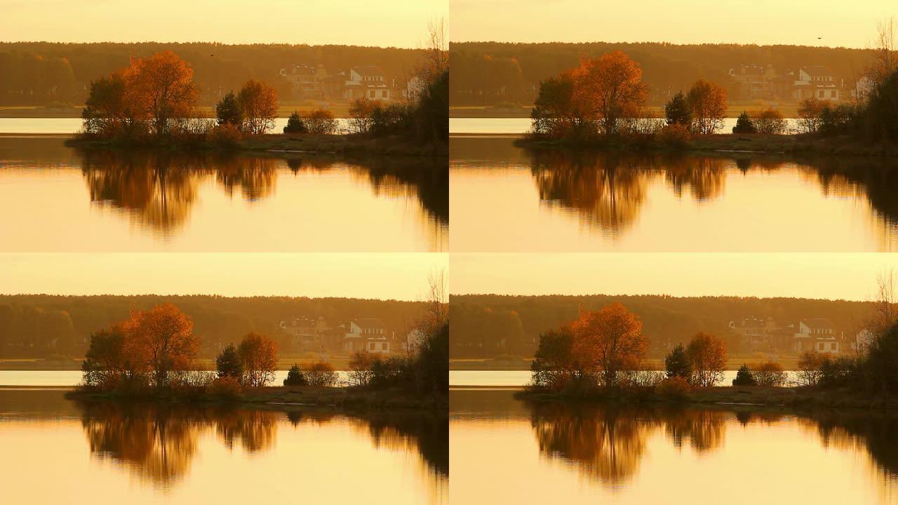 湖面上的秋日日出湖面上的秋日日出