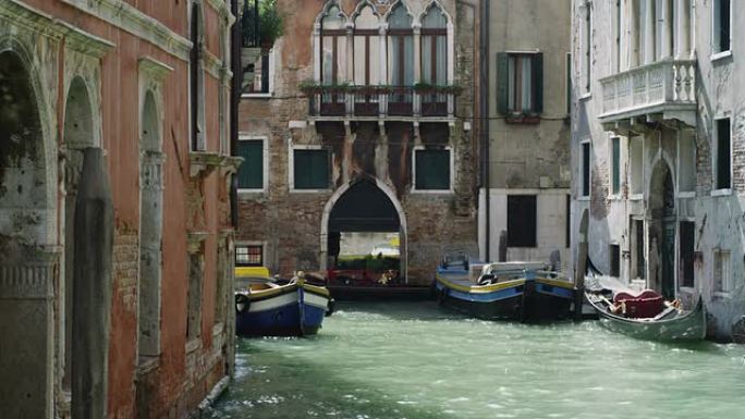 意大利威尼斯的小运河