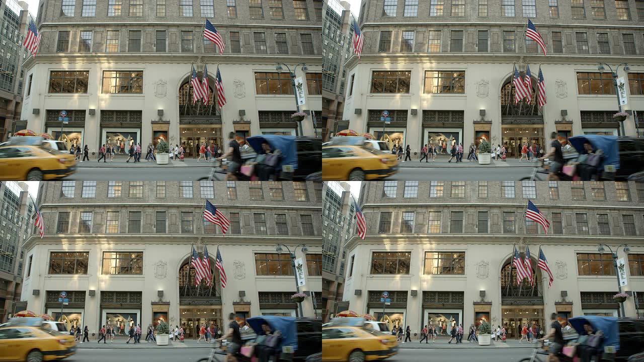 纽约市街道上的美国国旗
