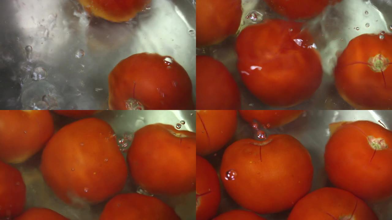 锅里煮西红柿