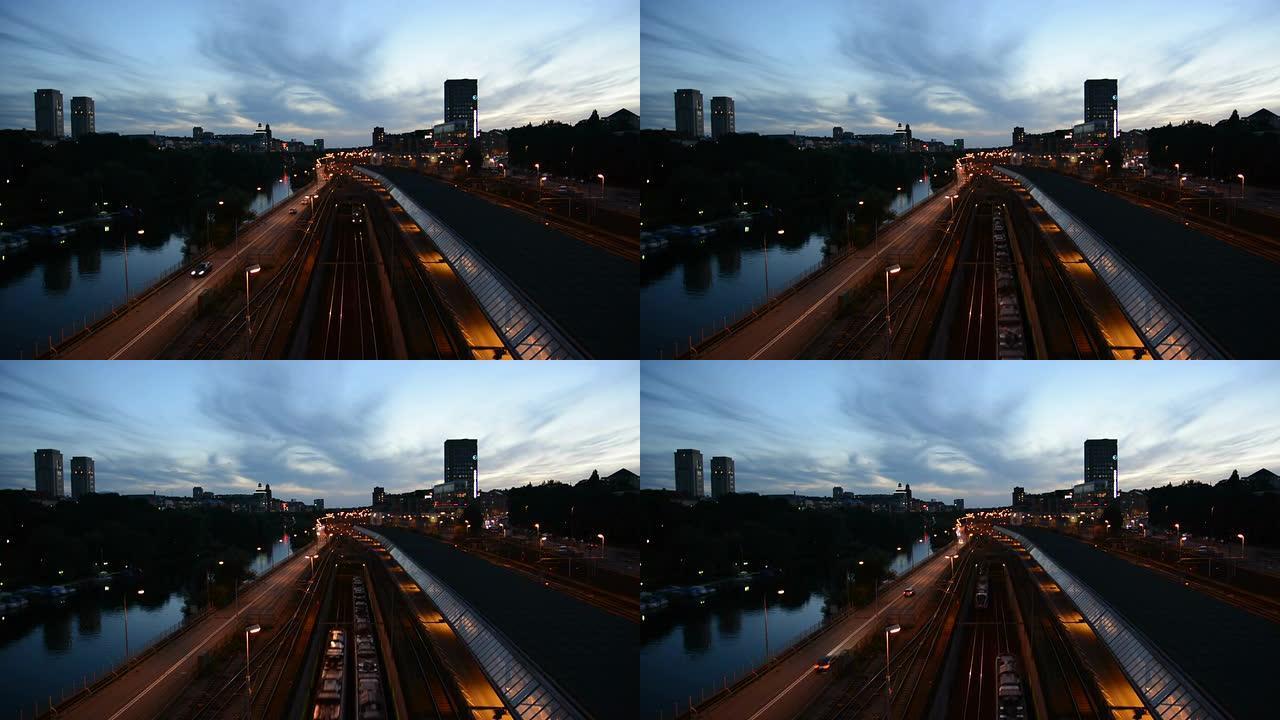 黄昏时的斯德哥尔摩铁路