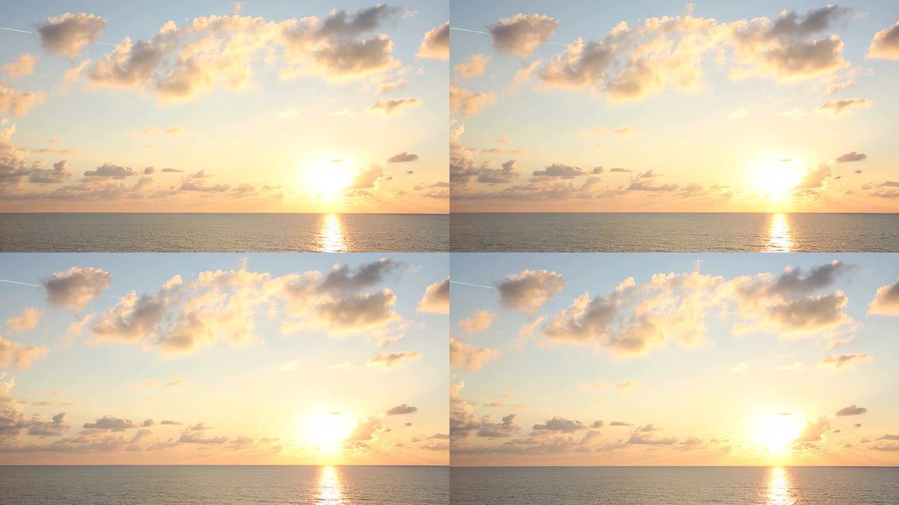 太阳从地中海升起，船景