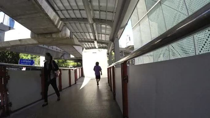 HD hyper-lapse: 走在暹罗广场，曼谷，泰国