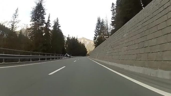 驾驶槽瑞士（HD）