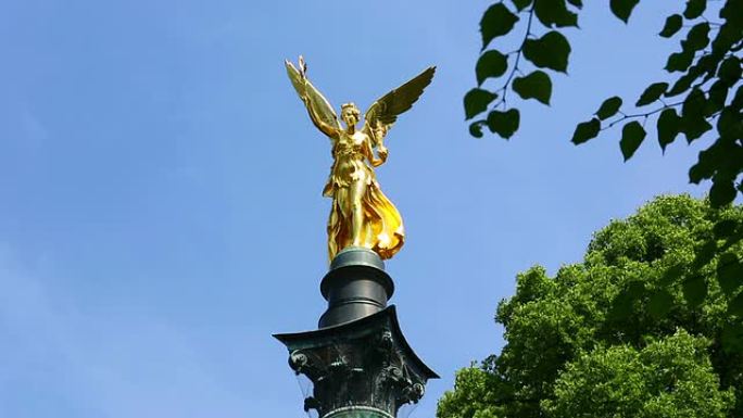 和平天使在慕尼黑的专栏和雕像