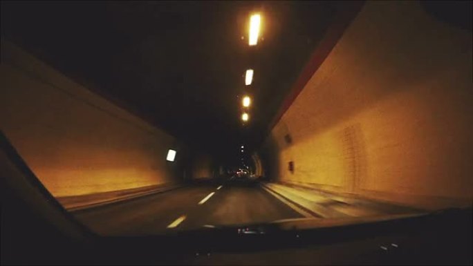 车载摄像头：隧道外