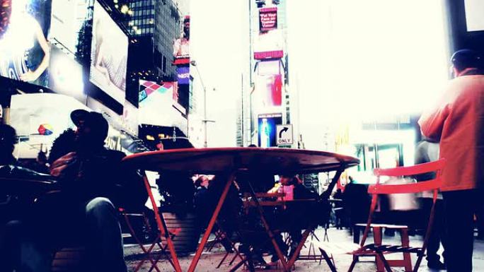 多重曝光-纽约时代广场和百老汇，动作模糊。